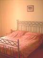 Schlafzimmer 1.jpg