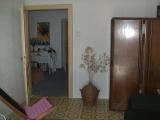 Schlafzimmer2mit Blick in den Flur.jpg