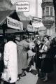 Bratwurstbraterei Bosecker auf dem Markt um 1955.jpg