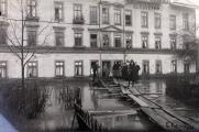 Hochwasser 1909 kleine Kaserne.jpg