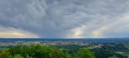 14.06.2020 - Entfernte Schauer/Gewitter @ Kreuzkogelwarte (STMK)